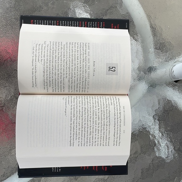 Day of Confession - Allan Folsom. hardcover. VG Condition. Thriller - Picture 6 of 12